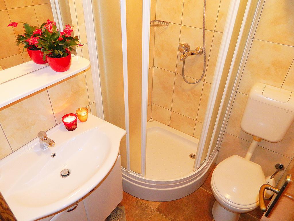 Apartment Katia Pula Phòng bức ảnh