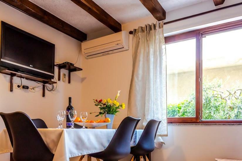 Apartment Katia Pula Ngoại thất bức ảnh